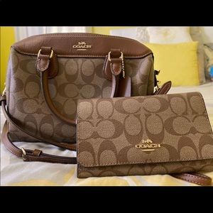Coach Purse & Wallet Set